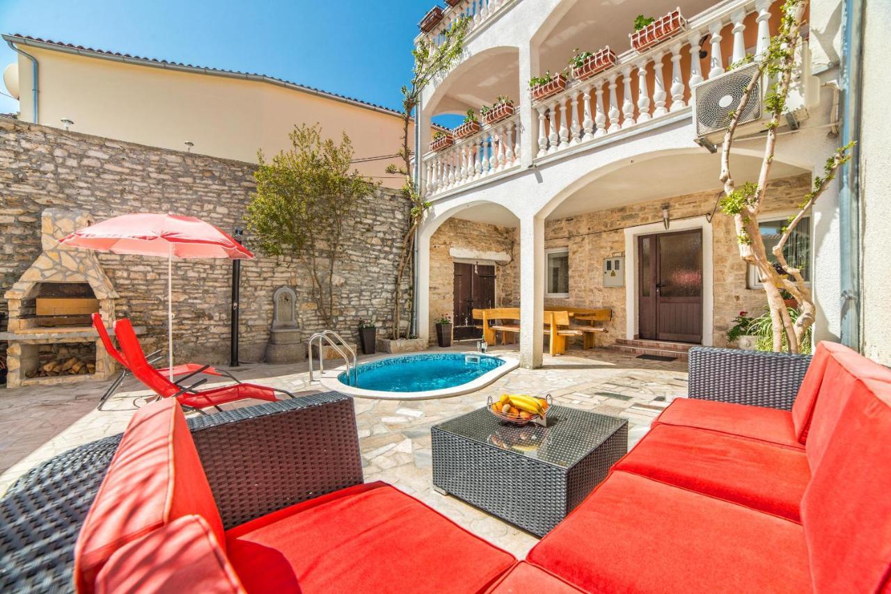 Apartments Salcinovic Медулин Экстерьер фото